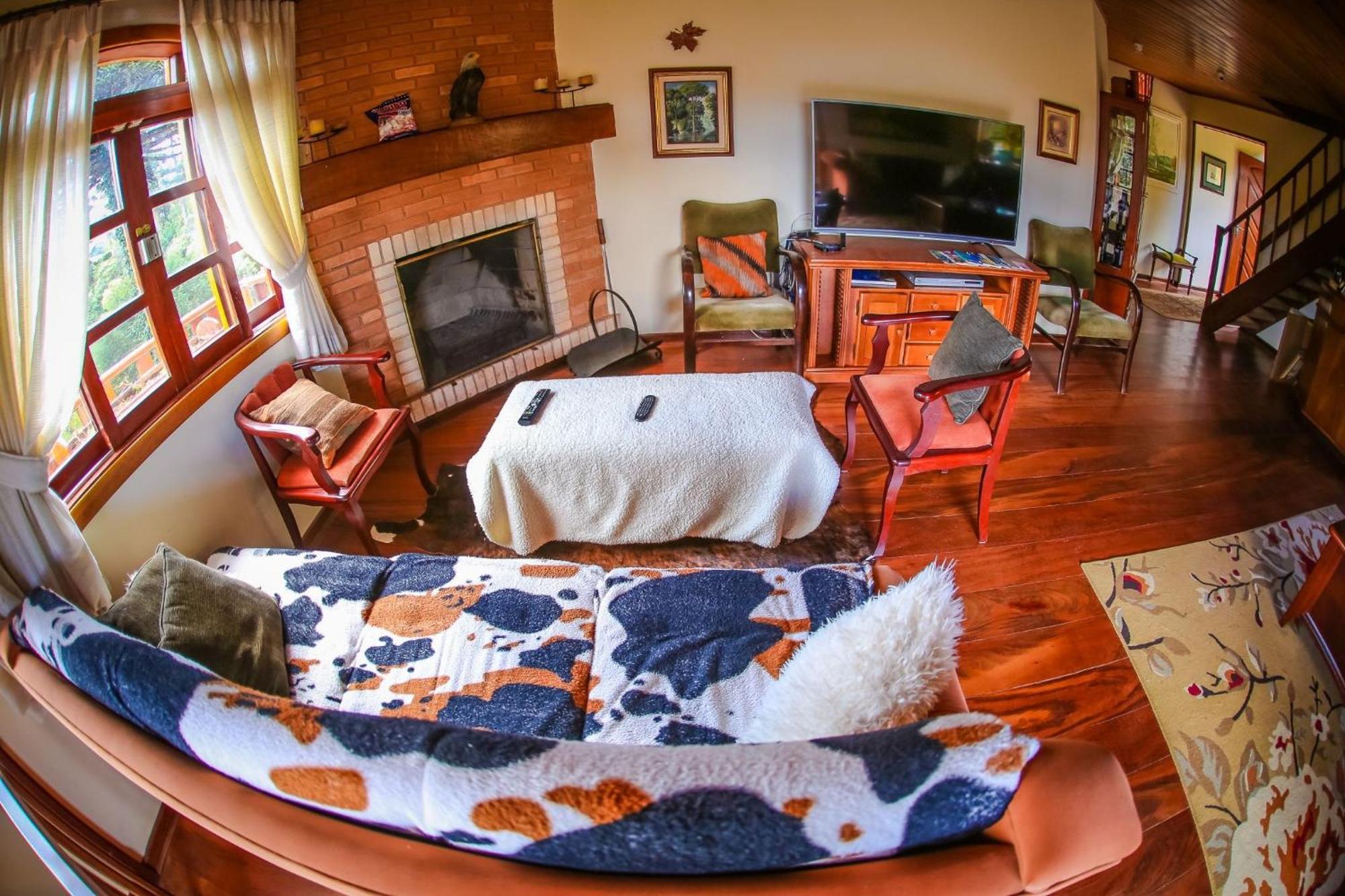 Campos do Jordão Mansao Austriaca Guesthouse מראה חיצוני תמונה